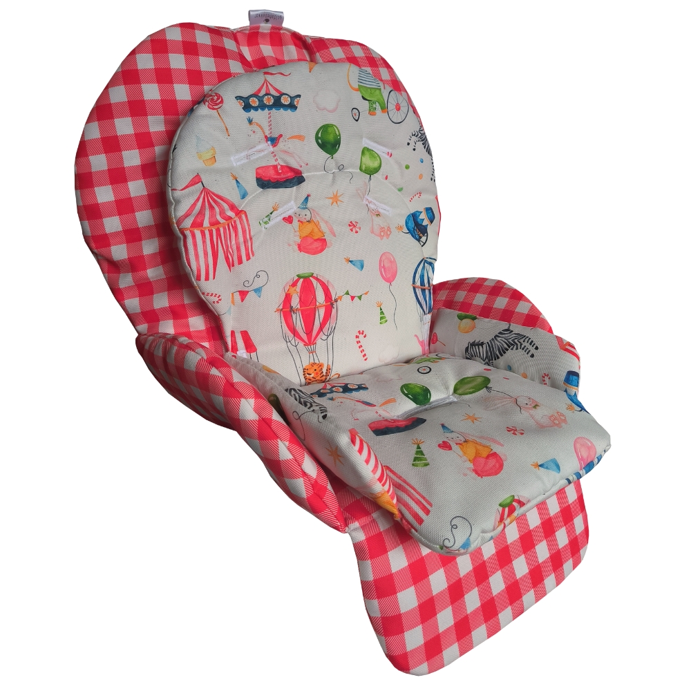 Chicco%20Polly%202%20Start%20Mama%20Sandalyesi%20Minderi%20-%20%20Çift%20Minderli%20-%20%20Kırmızı%20Pötikare%20ve%20Sevimli%20Sirk%20Hayvanları