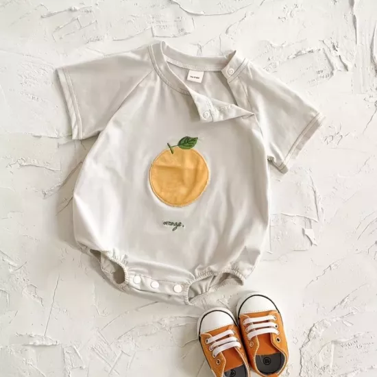 Nakış Detaylı Pamuklu Bebek Romper - 3-6 Ay Uyumlu Şık Tasarım