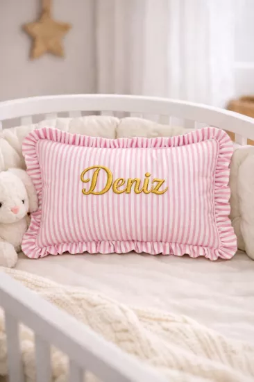 Kişiye Özel Nakışlı Çizgili Kırlent – 50×30 cm | YoldaBebekVar