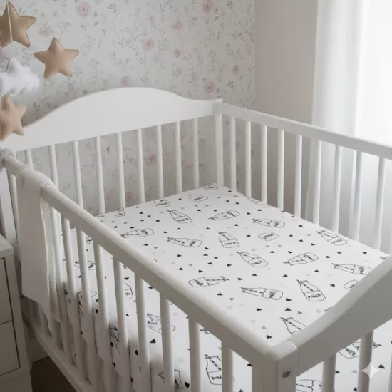 Lastikli Çarşaf - Süt Şişesi Desenli