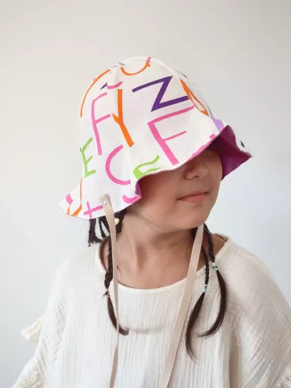 Lale Formlu Dört Mevsim Bucket Bebek Şapkası – Çift Taraflı, Ense Koruyucu, Bağcıklı